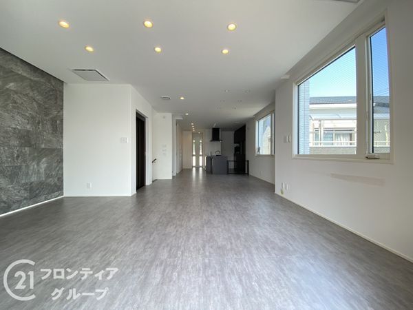 門真市小路町　中古一戸建て