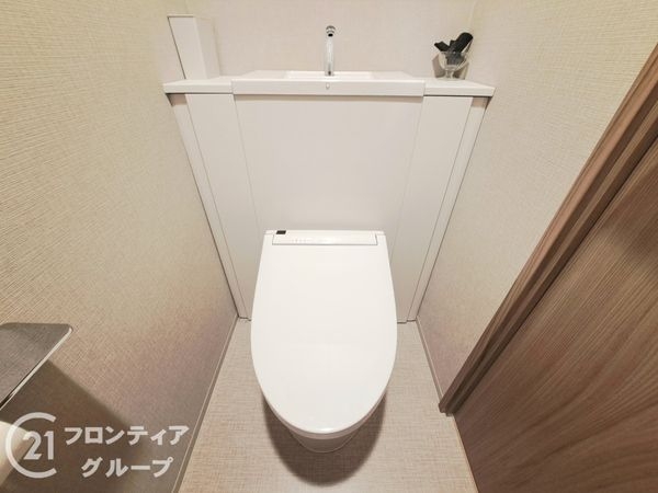 プレサンスロジェ四條畷忍ヶ丘ザ・テラス　中古マンション