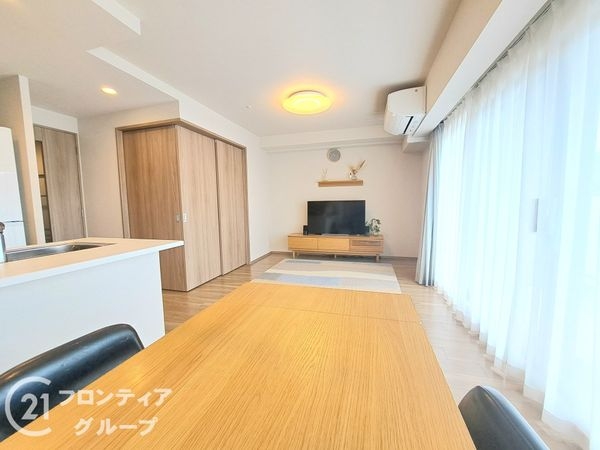 プレサンスロジェ四條畷忍ヶ丘ザ・テラス　中古マンション