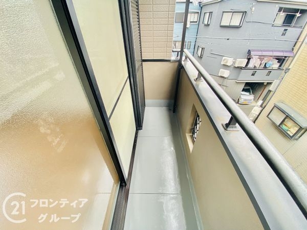 大阪市鶴見区鶴見1丁目の中古一戸建て(バルコニー)