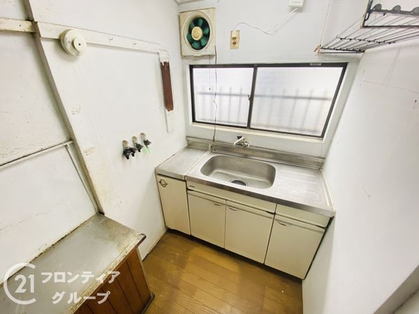 大阪市城東区成育２丁目　中古一戸建て