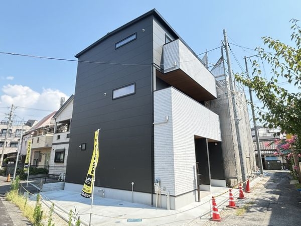 守口市大枝東町　新築一戸建て　３号棟