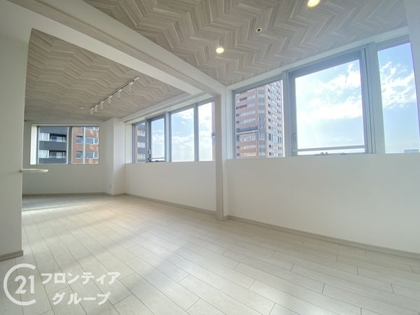 サンマークスだいにちルナタワーレジデンスD棟　中古マンション