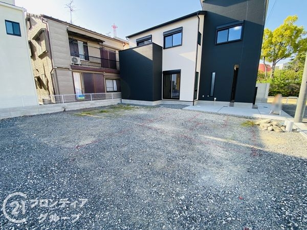 四條畷市美田町　新築一戸建て　13号地