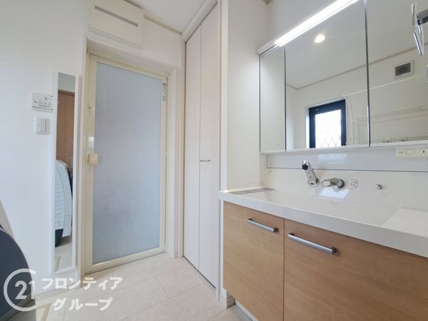 四條畷市岡山東５丁目の中古一戸建て