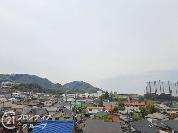 四條畷市岡山東５丁目の中古一戸建て