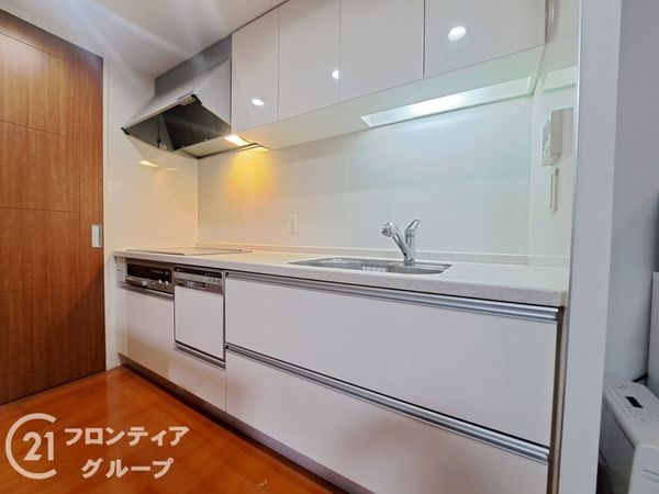サンマークスだいにちルナタワーレジデンスD棟　中古マンション
