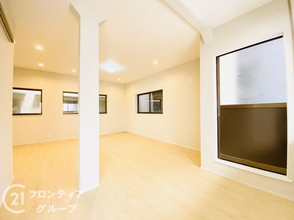 門真市三ツ島６丁目の中古一戸建て