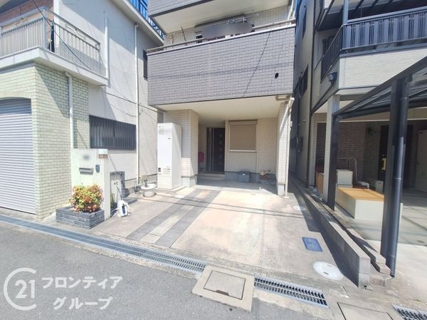 門真市沖町　中古一戸建て