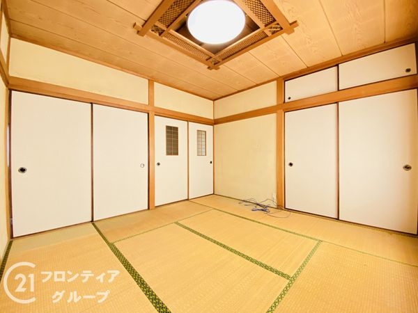 門真市小路町の中古一戸建て