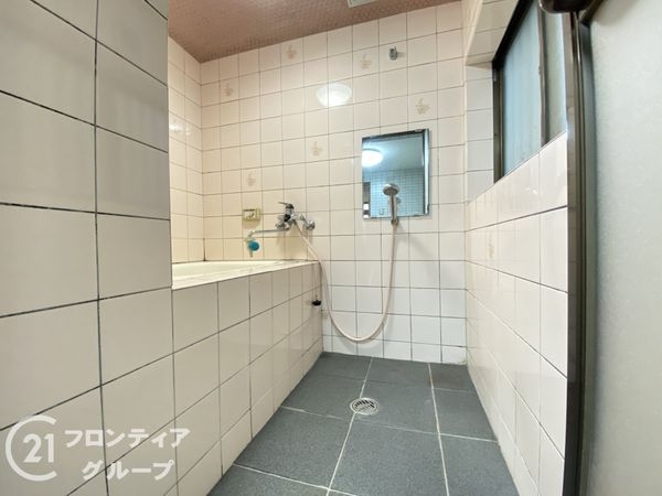 門真市小路町の中古一戸建て