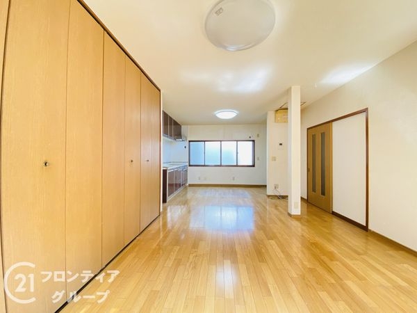 門真市小路町の中古一戸建て