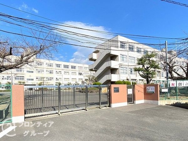 高槻スカイハイツ 中古マンション(高槻市立第八中学校)
