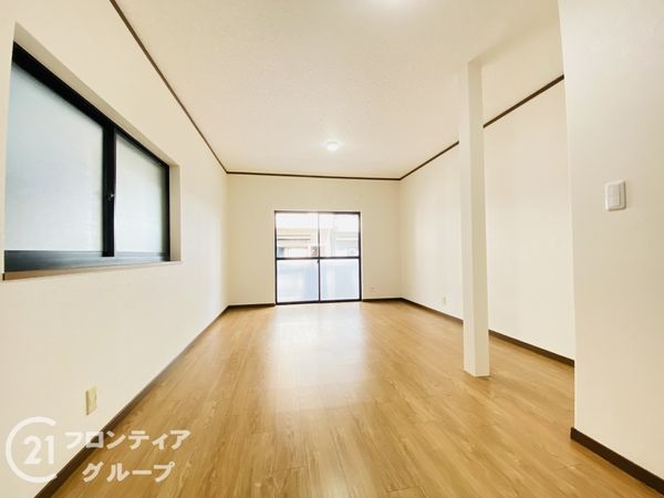 門真市石原町の中古一戸建て