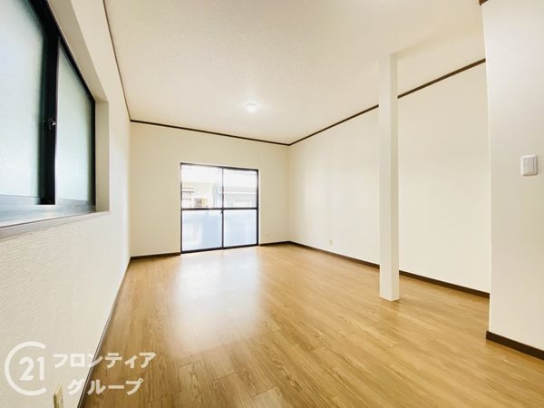 門真市石原町の中古一戸建て