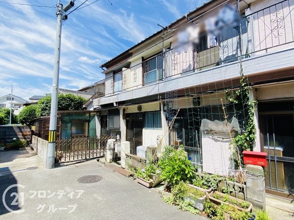 四條畷市南野２丁目　中古テラスハウス