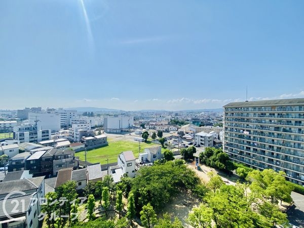 コスモシティ森林公園弐番館　中古マンション