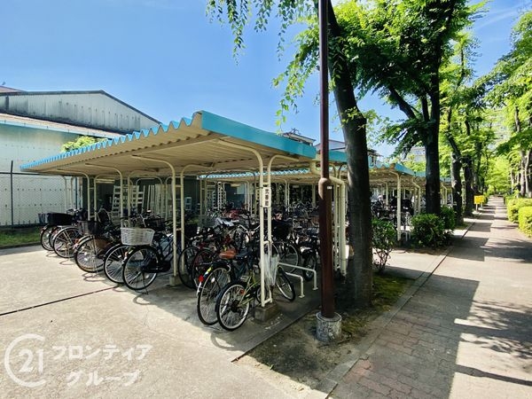コスモシティ森林公園弐番館　中古マンション