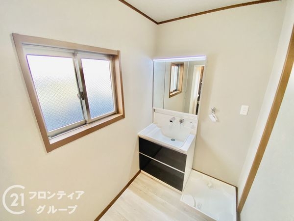 大阪市東淀川区井高野３丁目の中古一戸建て