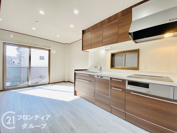 大阪市東淀川区井高野３丁目の中古一戸建て