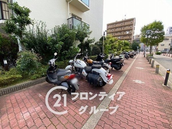 コスモ・ザ・パークイースト２　中古マンション