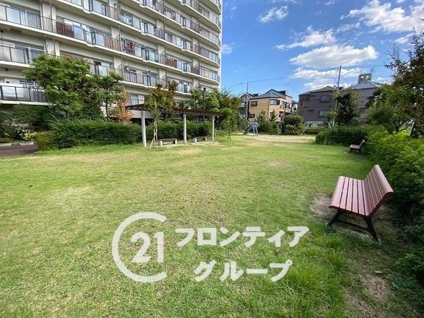 コスモ・ザ・パークイースト２　中古マンション