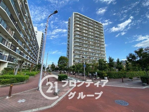 コスモ・ザ・パークイースト２　中古マンション