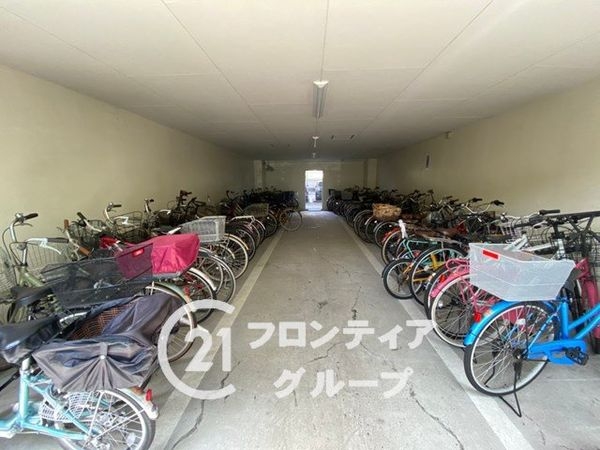 コスモ・ザ・パークイースト２　中古マンション