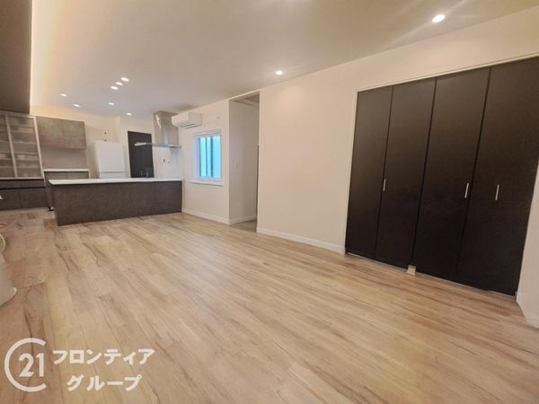 門真市千石東町　中古一戸建て