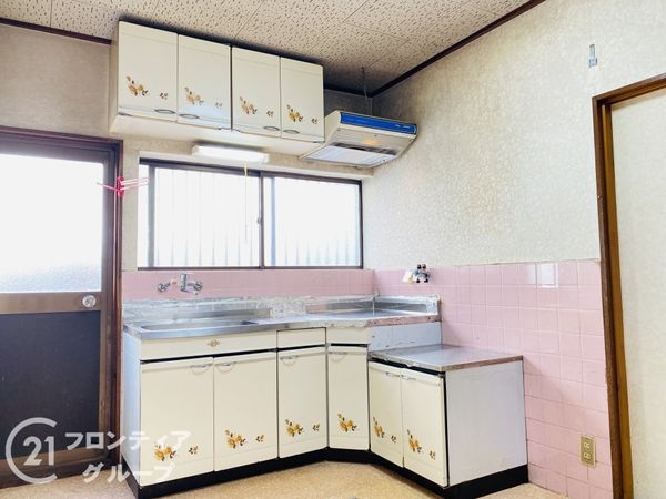大東市深野４丁目の中古一戸建て