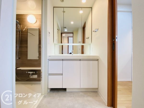 シャリエ鶴見緑地エルグレース　中古マンション