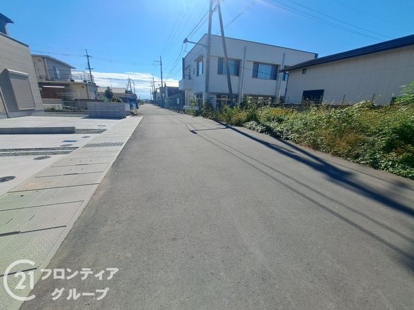 天理市勾田町　新築一戸建て　１６号地