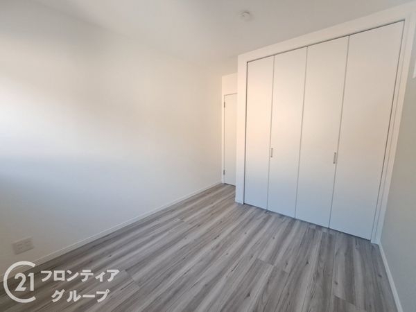 天理市勾田町　新築一戸建て　１６号地