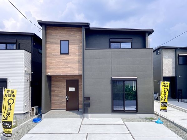 天理市勾田町　新築一戸建て　１５号地