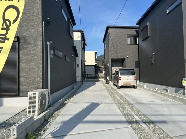 天理市勾田町　新築一戸建て　８号地