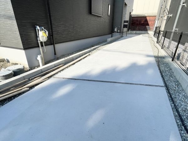 天理市勾田町　新築一戸建て　２号地