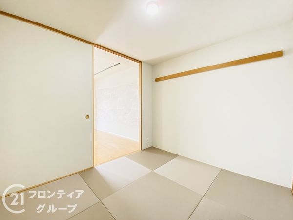 タイムズ・ピース・スクエア・ファーストゲートシティ　中古マ…