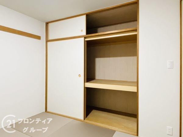 タイムズ・ピース・スクエア・ファーストゲートシティ　中古マ…