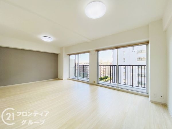 ネオコーポ鶴見緑地 中古マンション(リビング)