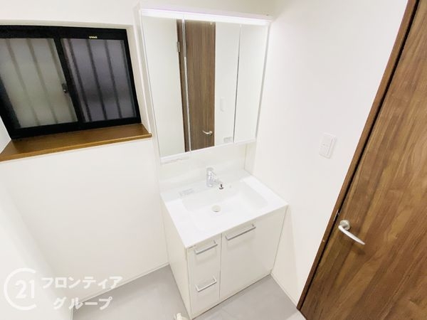大阪市城東区野江4丁目の中古一戸建て(洗面台・洗面所)