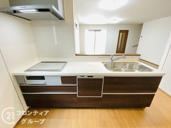 守口市大久保町５丁目　新築一戸建て　２号棟