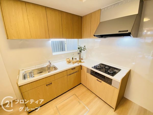 門真市島頭２丁目　中古一戸建て