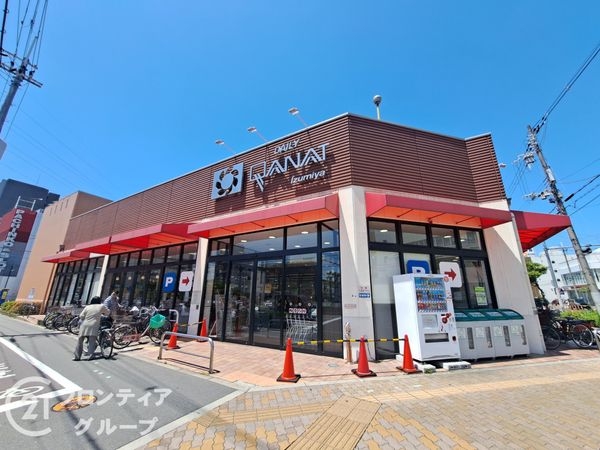 大阪市東淀川区豊新５丁目の中古一戸建て(デイリーカナートイズミヤ豊新店)
