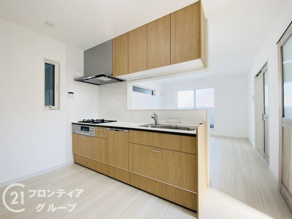 大阪市東淀川区西淡路４丁目　新築一戸建て