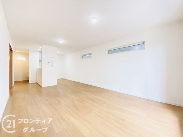 大東市三住町　新築一戸建て　6号地