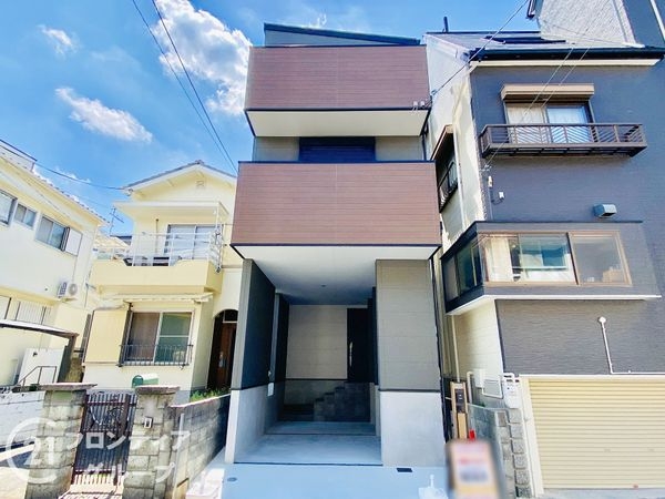 大阪市東淀川区大道南１丁目　新築一戸建て