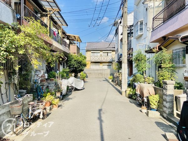 守口市寺方錦通１丁目　中古一戸建て