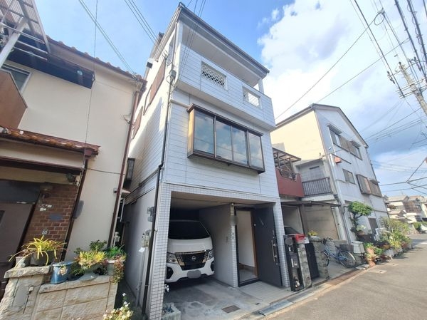 門真市岸和田３丁目の中古一戸建て