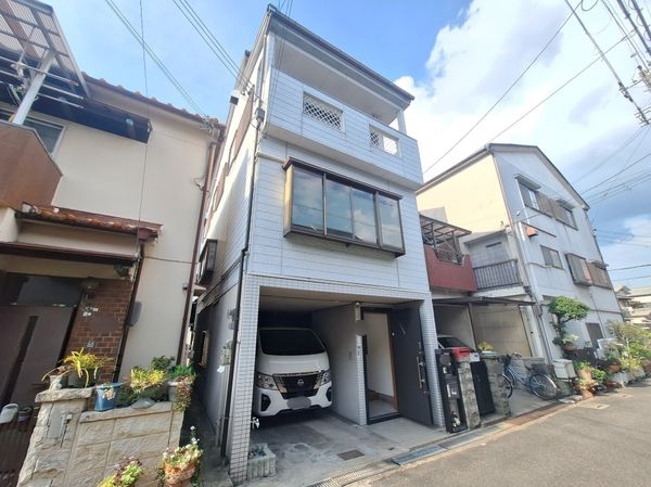 門真市岸和田３丁目　中古一戸建て
