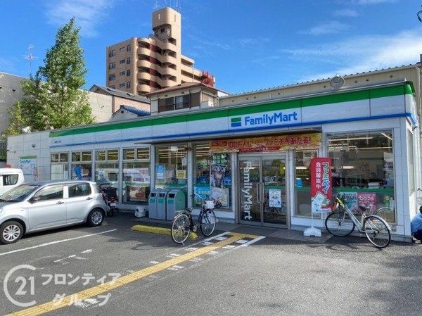 イニシア鶴見緑地公園　中古マンション(ファミリーマート横堤四丁目店)